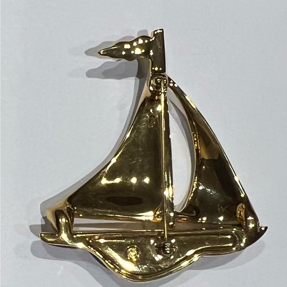 Signed Swarovski Pave Crystal Sailboat Vintage Retired - Picture 2 of 4